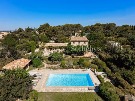 maison de luxe à louer à aix-en-provence
