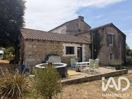 vente maison à angoulême (16000) : à vendre / 265m² angoulême