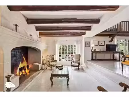 vente maison 9 pièces à aigues-vives (30670)  927 000 €