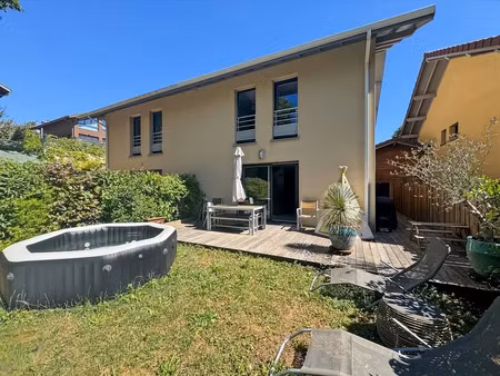 vente maison 6 pièces 125 m² à divonne-les-bains (01220)  700 000 €