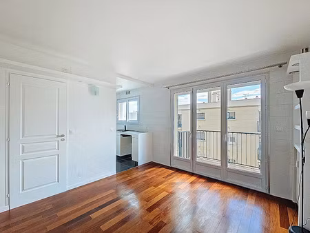 vente appartement 1 pièce 22.7 m² à la varenne saint hilaire (94210)  165 000 €