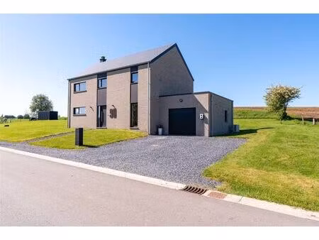 maison à vendre à poisson-moulin 90 vaux-sur-sûre (vbe50020)