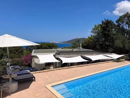 vente villa 4 pièces 143 m² à corbara (20220)  1 390 000 €