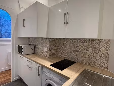 location meublée appartement 1 pièce 21 m² à paris 15ème (75015)  950 €