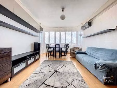 avenue brabançonne  appartement 3 chambres avec cave