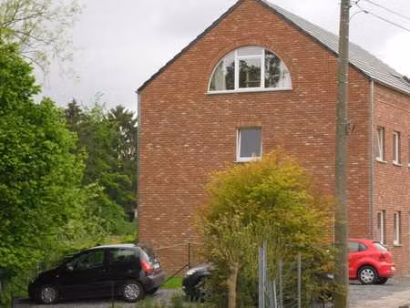 appart rez avec 2 chambre  parking jardin et grande cave