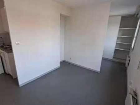 location appartement t1 à albi (81000) : à louer t1 / 23m² albi