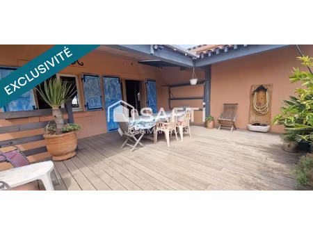 vente appartement 5 pièces 153 m² à cogolin (83310)  450 000 €