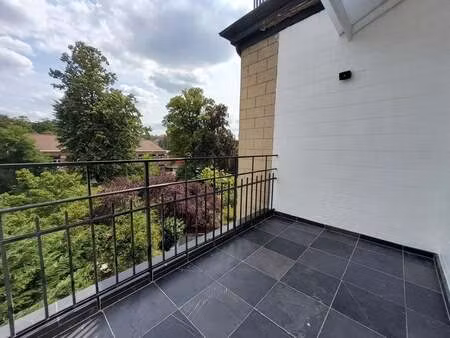 appartement à louer à uccle € 2.200 (lqjqr) - expat housing | zimmo
