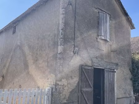 maison de village à assier (46320)