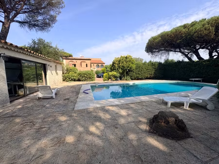 maison à vendre sainte maxime 5 pièce(s) 240m2 1 155 000€