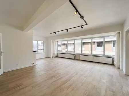 magnifique appartement entièrement rénové en 2023