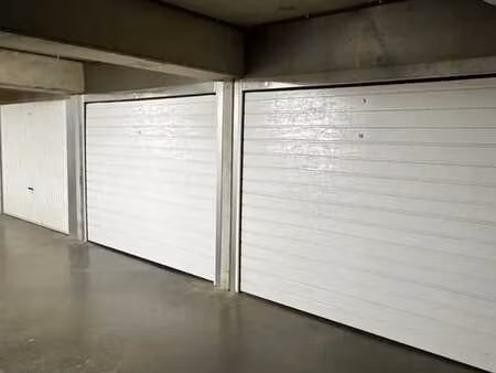 garage à vendre woluwe-saint-lambert