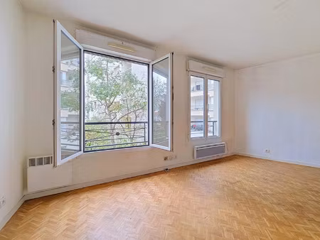 vente appartement 1 pièce 28 m² les lilas (93260)