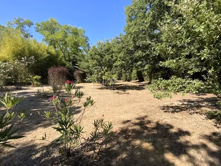 vente terrain 725 m² à uzès (30700)  125 000 €