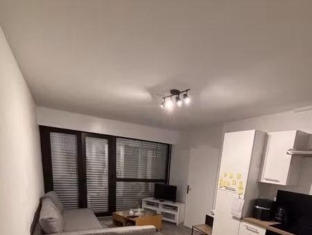 location appartement 3 pièces à pessac (33600)  790 €