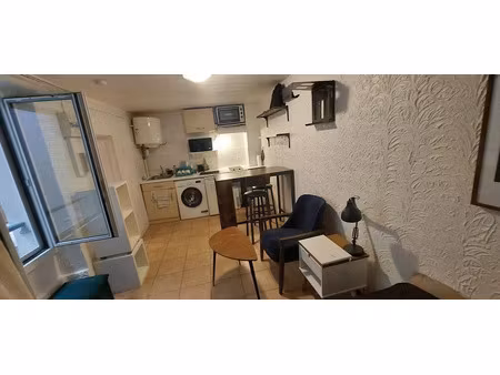 location meublée appartement 1 pièce 17 m² à paris 2ème (75002)  840 €