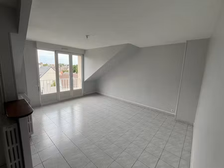 location appartement 3 pièces 58.77 m² à caen (14000)  645 €