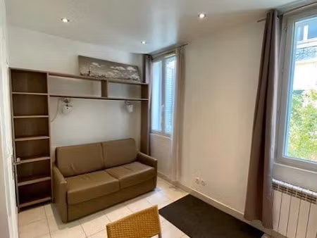 location meublée appartement 1 pièce 18 m² à paris 11ème (75011)  880 €