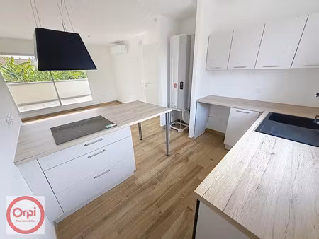 location appartement 5 pièces 88 m² à pau (64000)  950 €