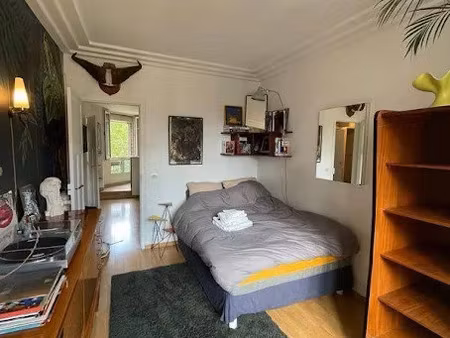 location meublée appartement 2 pièces 32 m² à clichy (92110)  1 200 €