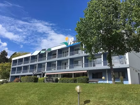 location meublée appartement 1 pièce 23 m² à hyèvre-paroisse (25110)  425 €