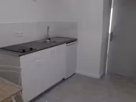 location meublée appartement 1 pièce 19 m² à perigueux (24000)  485 €