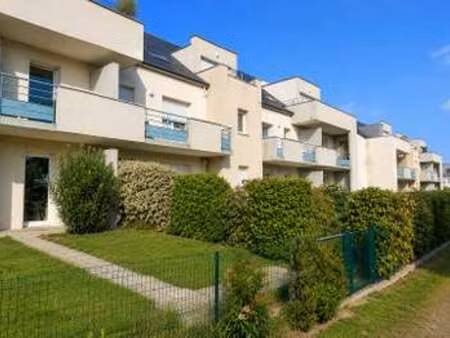location appartement 3 pièces à bédée (35137) : à louer 3 pièces / 61m² bédée