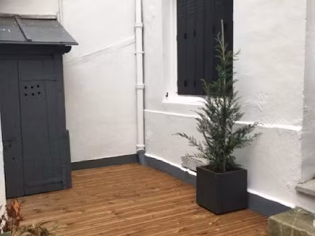 location meublée appartement 2 pièces 43 m² à saint-etienne (42000)  540 €