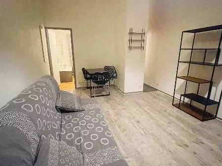location appartement 1 pièce à bordeaux (33000)  595 €