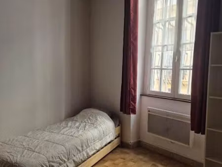 location meublée appartement 1 pièce 17 m² à aix-en-provence (13090)  620 €