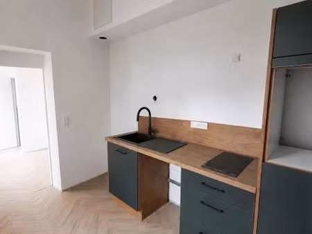 location appartement 2 pièces 21 m² à amiens (80000)  615 €