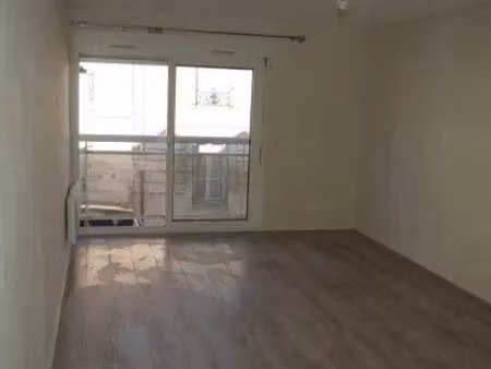 location appartement 1 pièce 32 m² à bordeaux (33000)  665 €