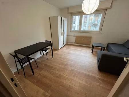 location meublée appartement 1 pièce 26 m² à strasbourg (67000)  640 €