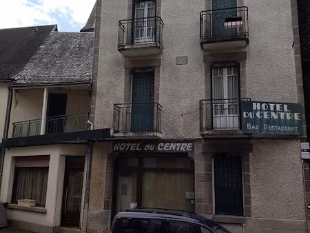 vente maison 15 pièces 302 m² à rochefort-montagne (63210)  74 900 €