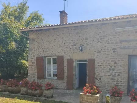 vente ferme 2 pièces 60 m² à bussière-badil (24360)  38 300 €