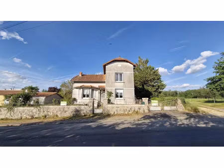 vente villa 109.26 m² à hiesse (16490)  79 500 €