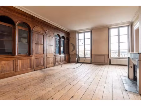 appartement de luxe à vendre dans le quartier le lac-bacalan