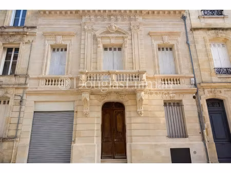 maison de luxe à vendre dans le quartier hôtel de ville-quinconce-saint seurin-fondaudège