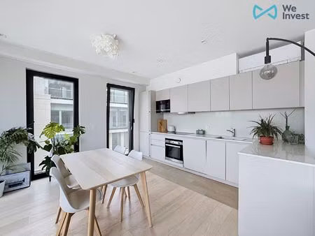 appartement à louer à rue de la science 4 bruxelles (vbe50070)