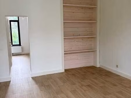 studio ixelles  chaussée de waterloo  lumineux