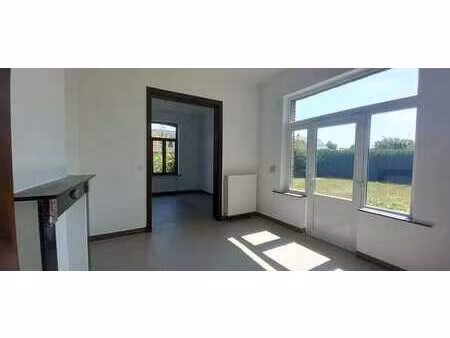 jambes - maison lumineuse 2 chambres avec jardin