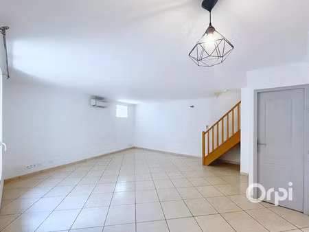 vente maison 4 pièces 80 m² à vergèze (30310)  195 000 €