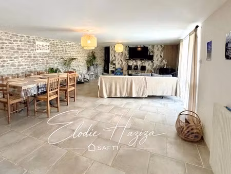 vente maison 7 pièces 153 m² à la chapelle-baton (79220)  205 000 €