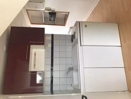 location meublée appartement 1 pièce 21 m² à nantes (44000)  565 €