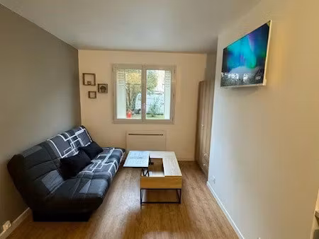 location meublée appartement 1 pièce 28 m² à toulouse (31000)  550 €