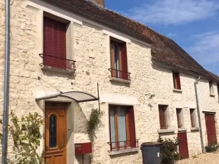 location maison 4 pièces 107 m² à héricy (77850)  950 €