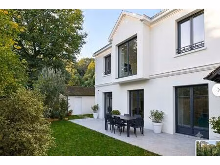 ** derniere maison disponible - maison neuve + jardin - proche ligne 7 et centre ville