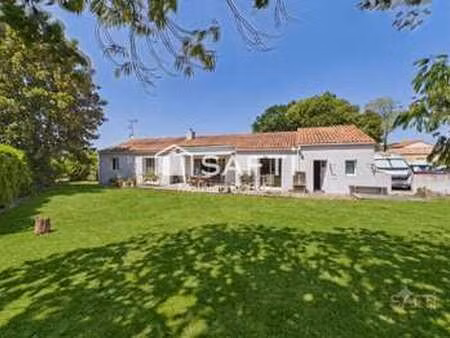 vente maison piscine à la chapelle-achard (85150) : à vendre piscine / 130m² la chapelle-a