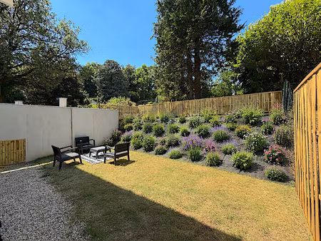 beligneux le haut. t2 rez de jardin 37m2